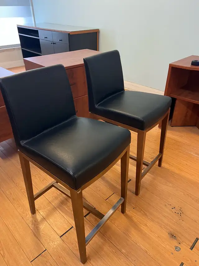 Free delivery used Pair of Black Faux Leather Bar Stools - Photo 2