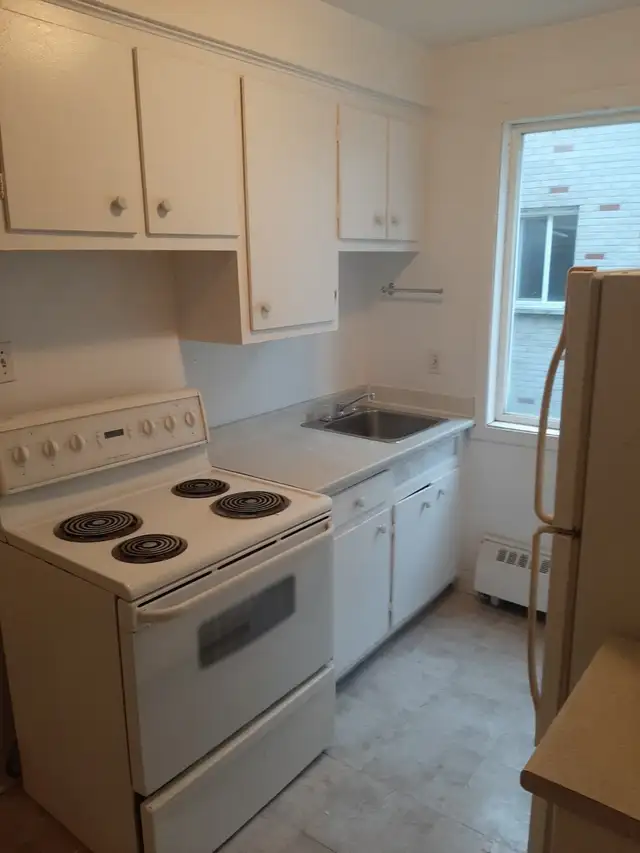 Lasalle Grand 2 ½ disponible pour mars ou avril - Photo 3