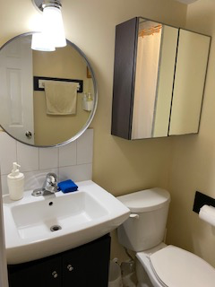 Furnished Single occupancy Room/ University Of Toronto/Kensingto - Photo 5