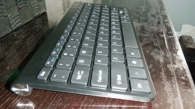 Clavier USB 2.4gb sans fil de luxe - USB Keyboard 2.4 wireless