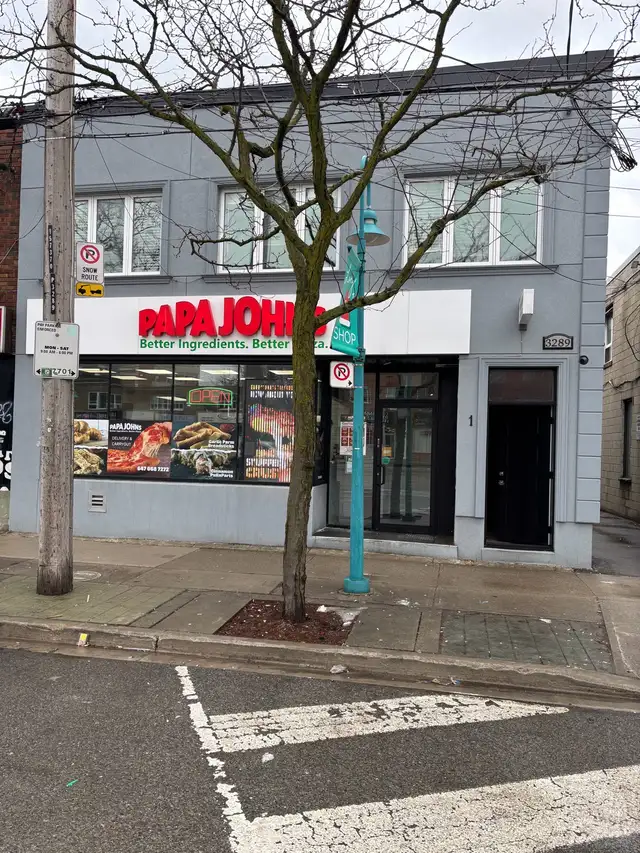 Newly renovated 3-BDRM  apartment in Long branch Etobicoke - Photo 10
