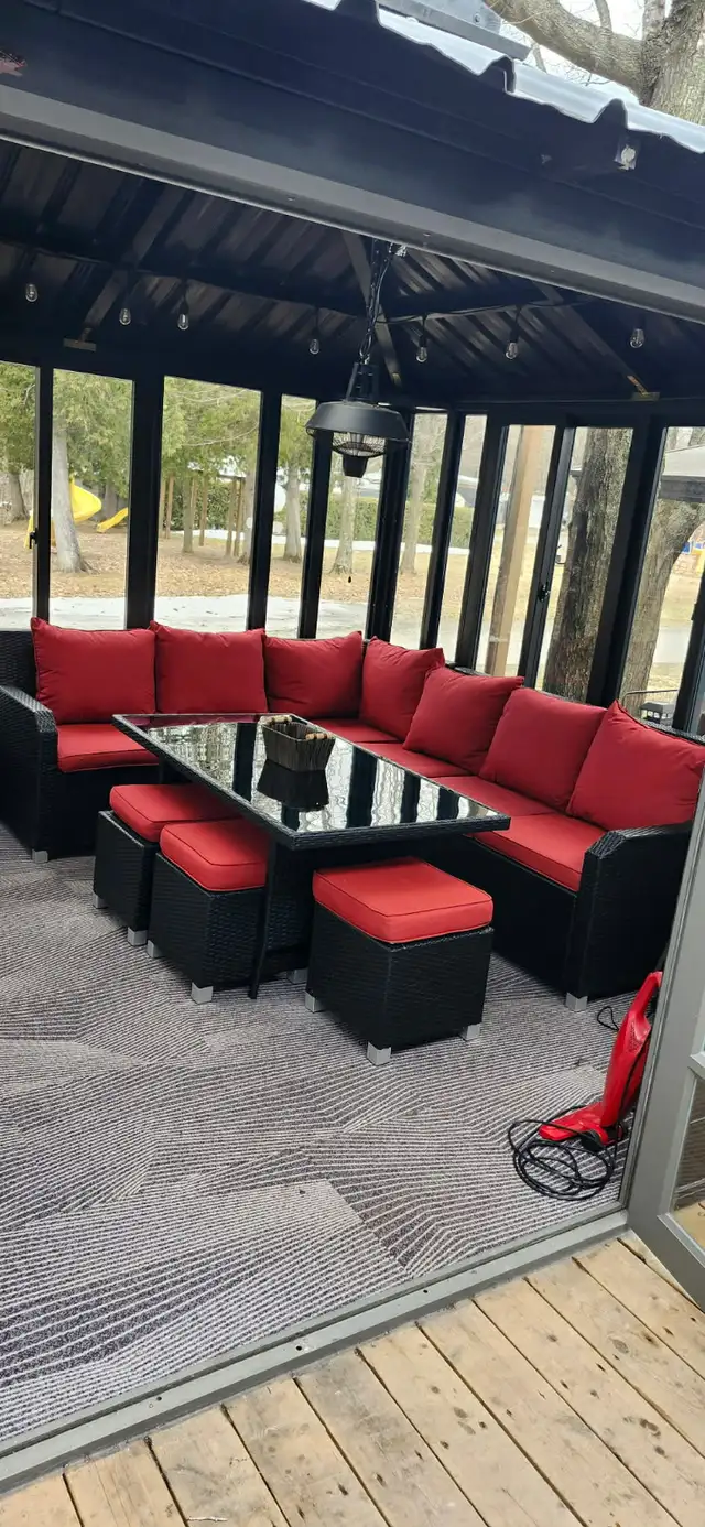 Fifth wheel crusader avec set up complet camping mirabel