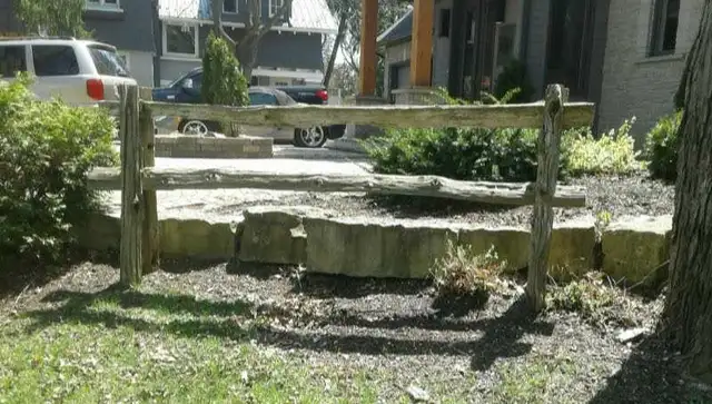 Split Cedar Rail Fence Installation | 10  Years Experience | Ont - Photo 3
