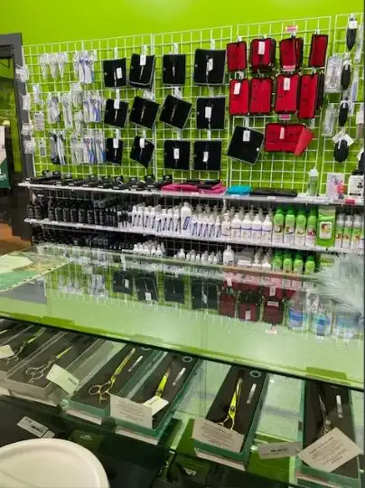 VÊTEMENTS DE TOILETTAGE – SARRAUX, TABLIERS DE BAIN OU AUTRES - Photo 7