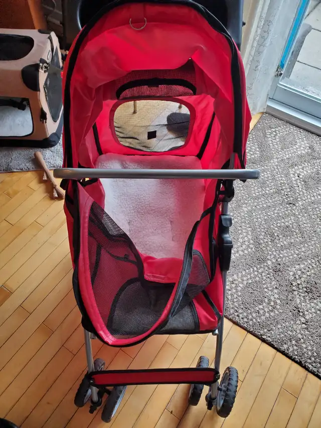 Pet stroller