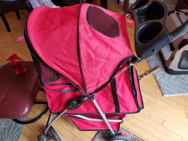Pet stroller - Photo 6
