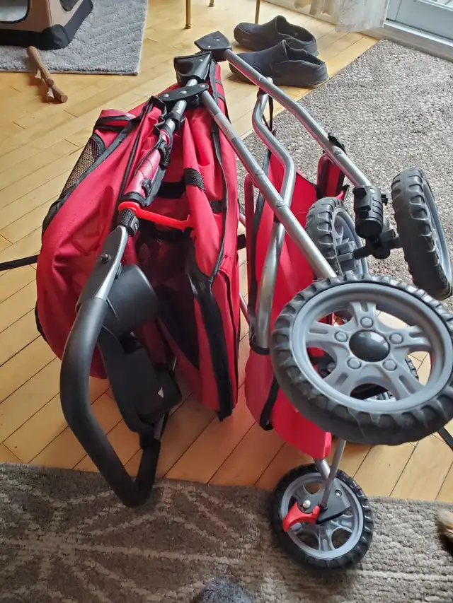 Pet stroller - Photo 8