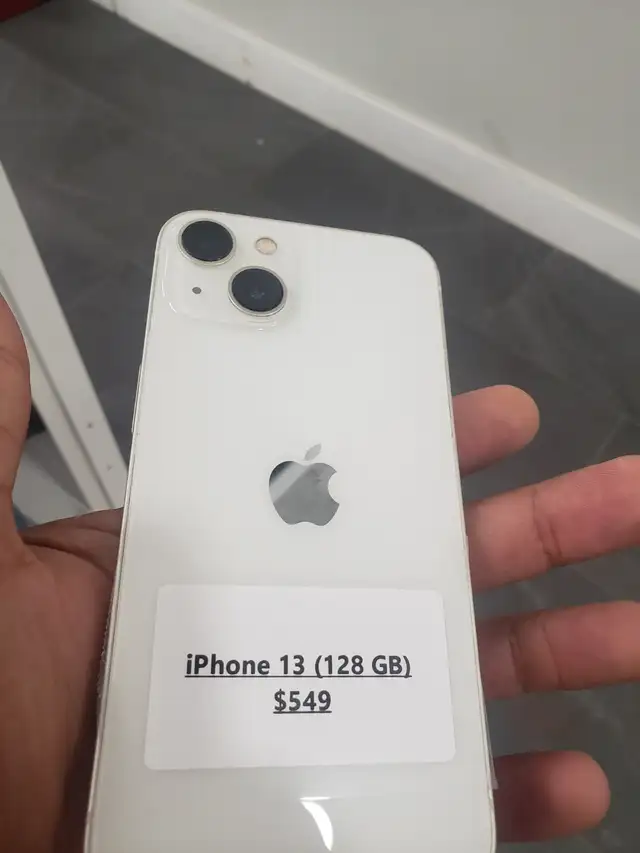 Unlocked iPhone 13 128gb with year warranty $449 - Photo 3