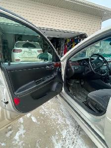 2011  CHEVROLET  IMPALA  LT  (Excellent) - Photo 5