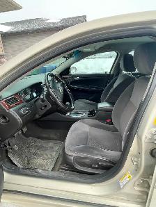 2011  CHEVROLET  IMPALA  LT  (Excellent) - Photo 6