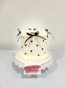 Vintage cakes birthday cakes Halton