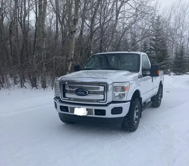 2014 F250 XLT Superduty 4x4 Regular cab