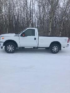 2014 F250 XLT Superduty 4x4 Regular cab - Photo 2