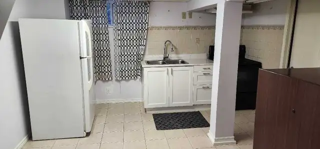 Basement Apartment, Separate Entrance Great Amenities - Photo 3