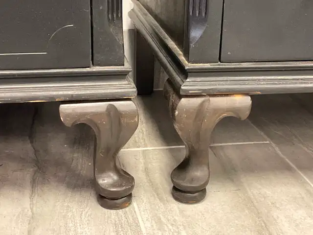 VINTAGE FURNITURE / DRESSERS - Photo 3