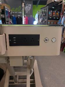 TABLES DE TOILETTAGE ÉLECTRIQUES - Photo 5