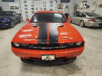 2010 Dodge Challenger SRT8 LOW KMS 6 SPEED! - Photo 3