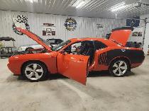 2010 Dodge Challenger SRT8 LOW KMS 6 SPEED! - Photo 12