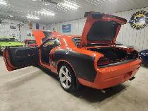 2010 Dodge Challenger SRT8 LOW KMS 6 SPEED! - Photo 15