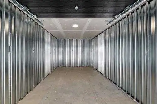 Location de mini entrepôts et stationnements - Photo 6