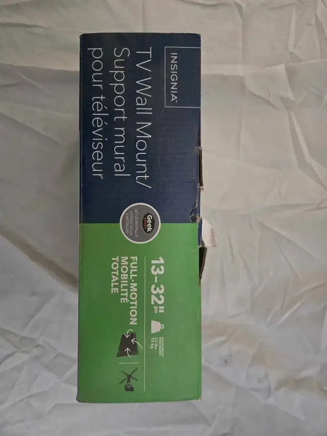 Insignia TV Wall Mount - Photo 3