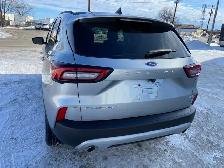 2024 ford escape, platinum, only 35,000 km - Photo 4