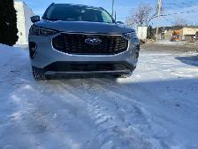 2024 ford escape, platinum, only 35,000 km - Photo 6