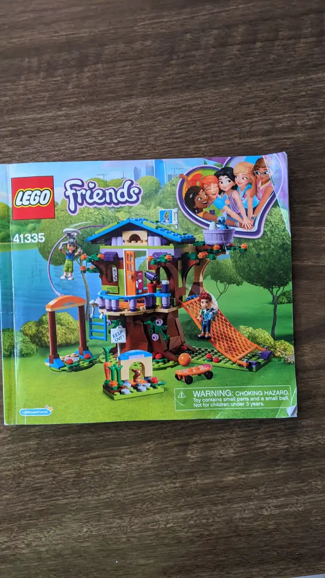Lego Friends - Mia's Tree House instruction Book