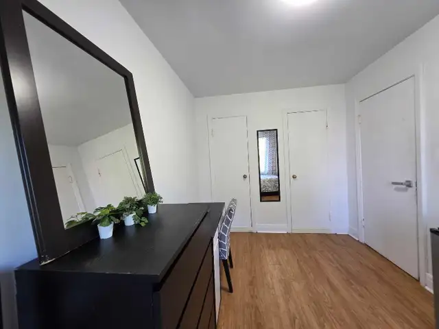 ROOM RENTALS/FURNISHED BEDROOMS FOR RENT/CHAMBRE MEUBLÉE A LOUER - Photo 7