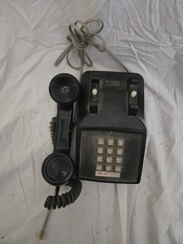 Northern Electric Telephone - Photo 2