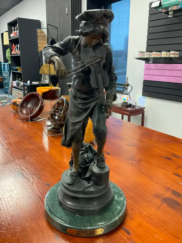 VINTAGE FURNITURE NORTH BAY - Photo 6