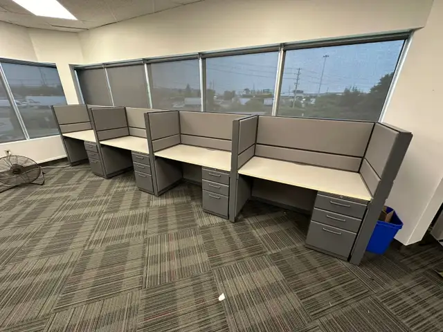 Refresh TOS System Call Center Station-Used Desk/Cubicle!! - Photo 4