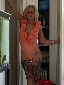 hi I’m Jane I’m looking for a girl for me and my husband