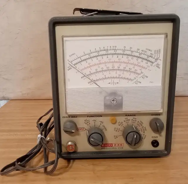 Vintage Electronics - Photo 3