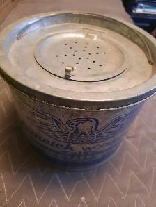 Vintage Fenwick Woodstream Galvanized Metal Minnow Bait Bucket