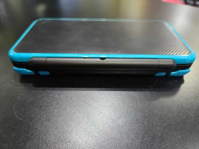 'New' Nintendo 2DS XL Turquoise/Black w/Charger & Stylus - Photo 6