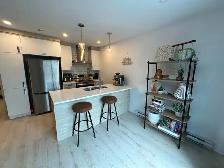 4-1/2 MODERNE À SAINT-HUBERT $1745/MOIS