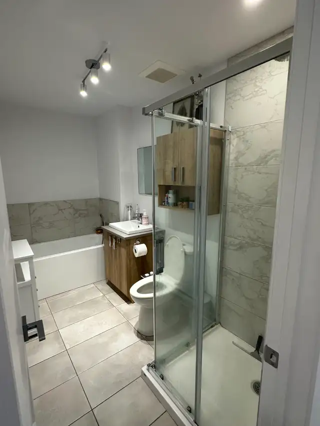 4-1/2 MODERNE À SAINT-HUBERT $1745/MOIS - Photo 6