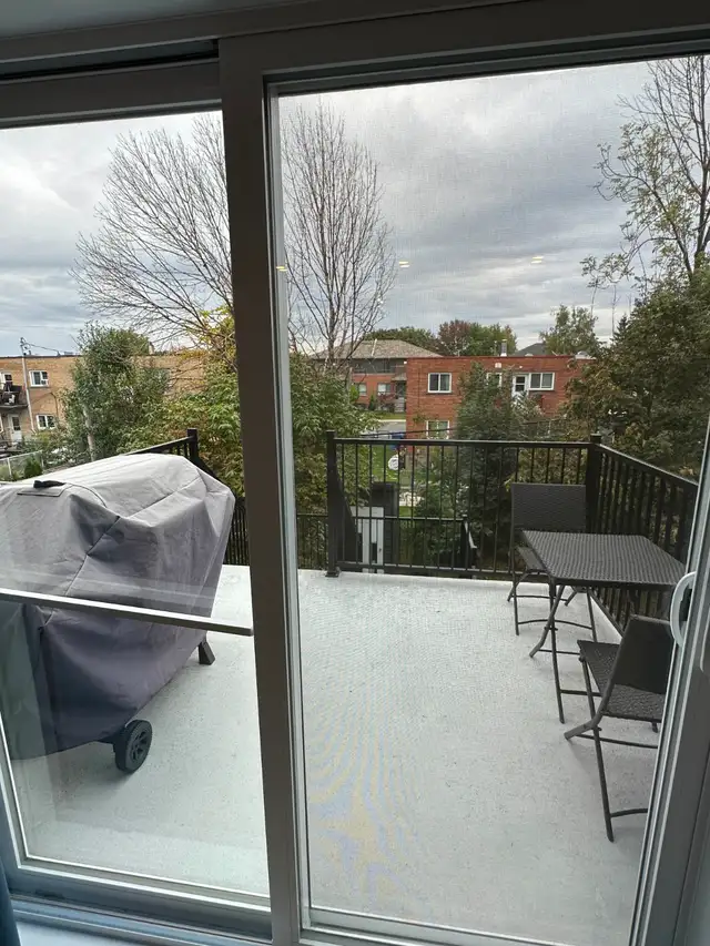 4-1/2 MODERNE À SAINT-HUBERT $1745/MOIS - Photo 12