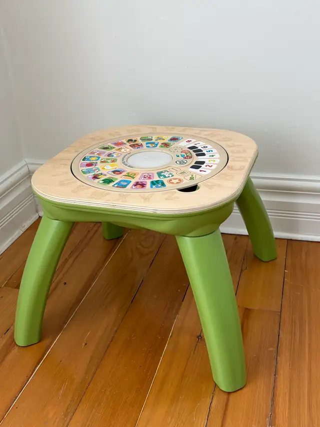 LeapFrog ABCs & Activities Wooden Learning Table - Photo 3