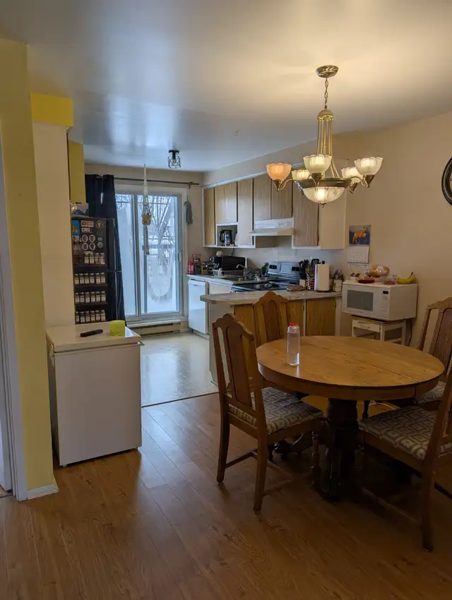 4 1/2 A Louer Laval - Photo 2