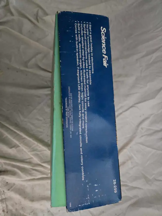 Science Fair 130 in 1 Lab - Photo 2