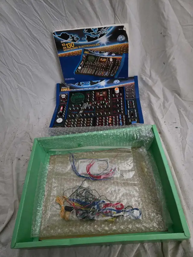 Science Fair 130 in 1 Lab - Photo 3