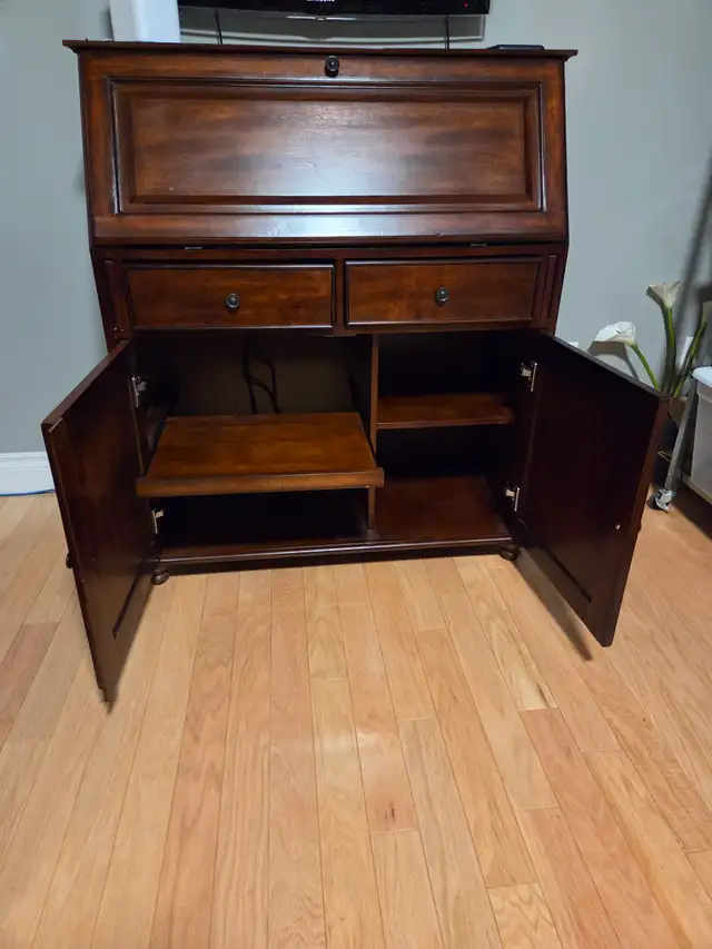 COMPUTER OFFICE DESK - Photo 2