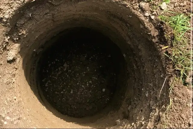 Affordable Fence Post Augering – Serving Belleville & Surroundin - Photo 2