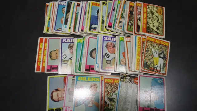 1972 nfl football card near complet set  250