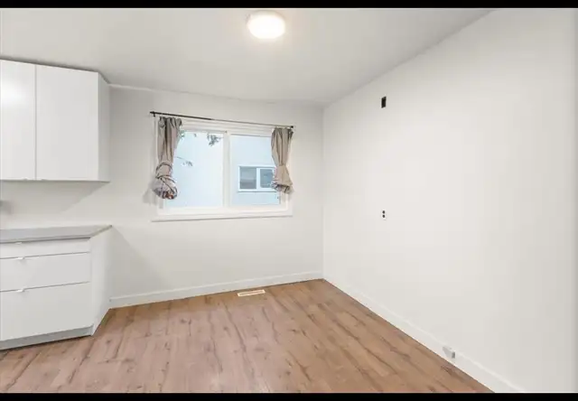 House For Rent - Photo 6