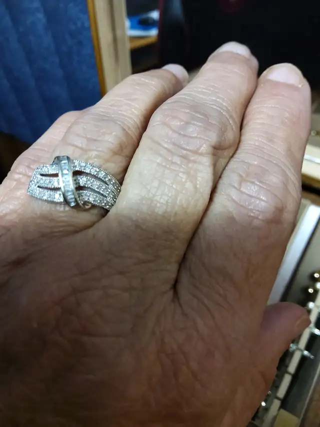 14 k while gold ring - Photo 5