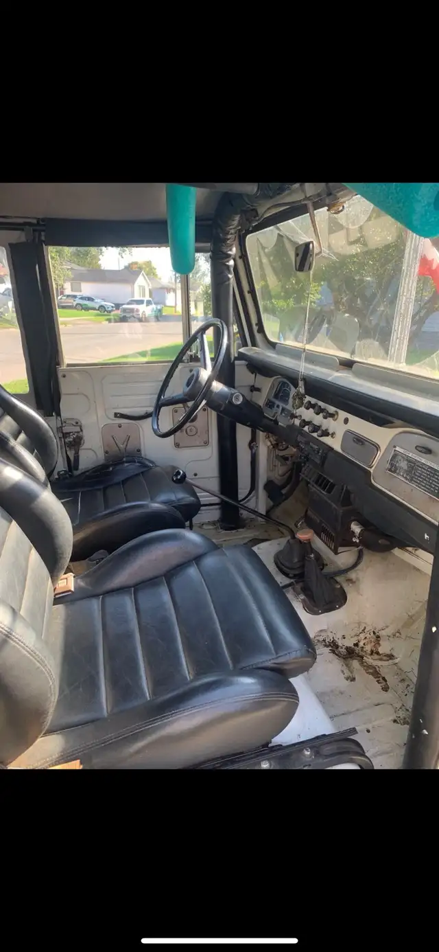 Land Cruiser - Photo 3