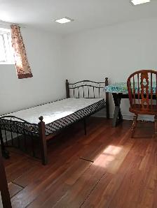 Private Room-Basement-Scarborough-1st April